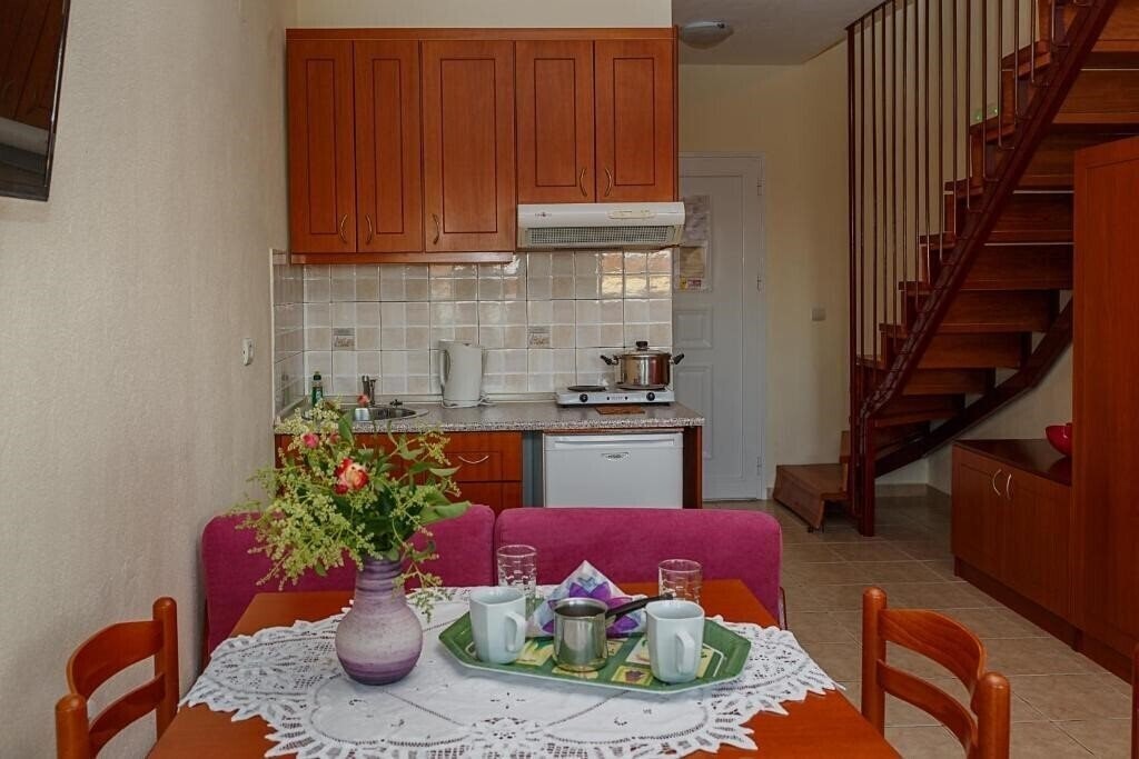 Фотография Phyllis Maisonettes 3*