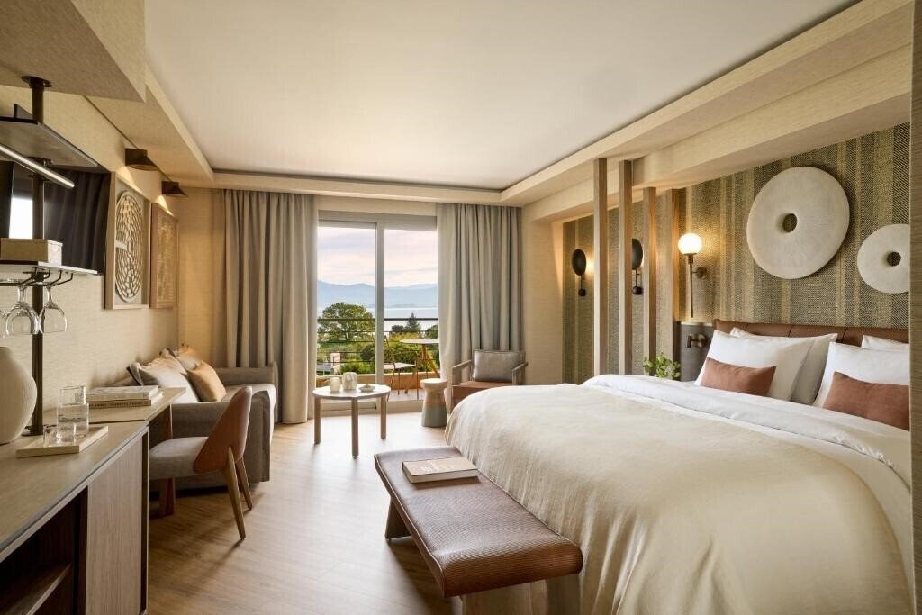 Фото Limneon Resort & SPA 4*