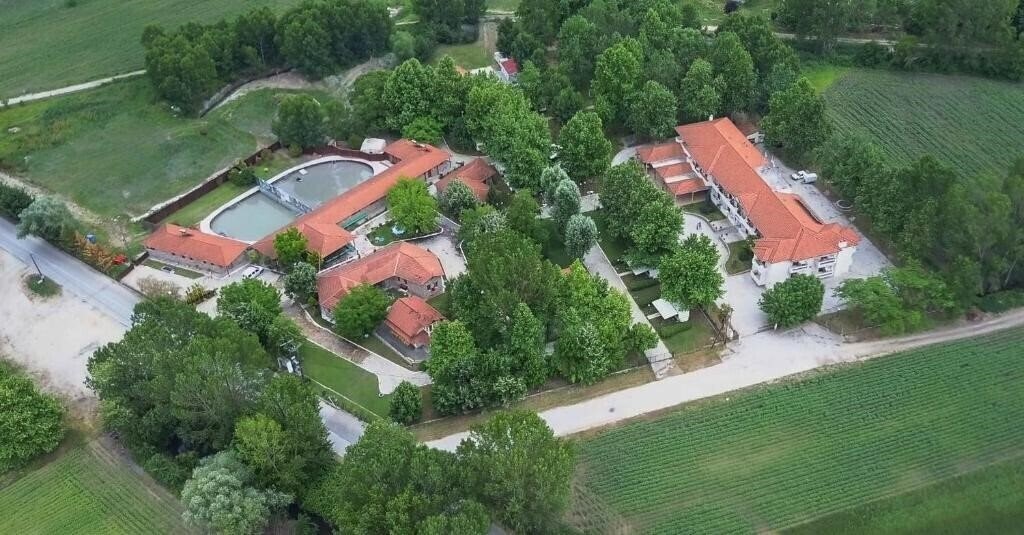 Отель Yannis Resort Hotel 1*