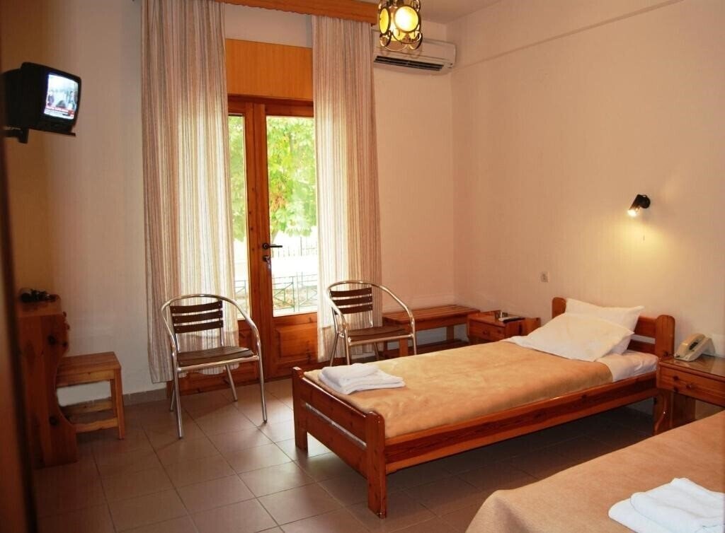 Фотография Yannis Resort Hotel 1*