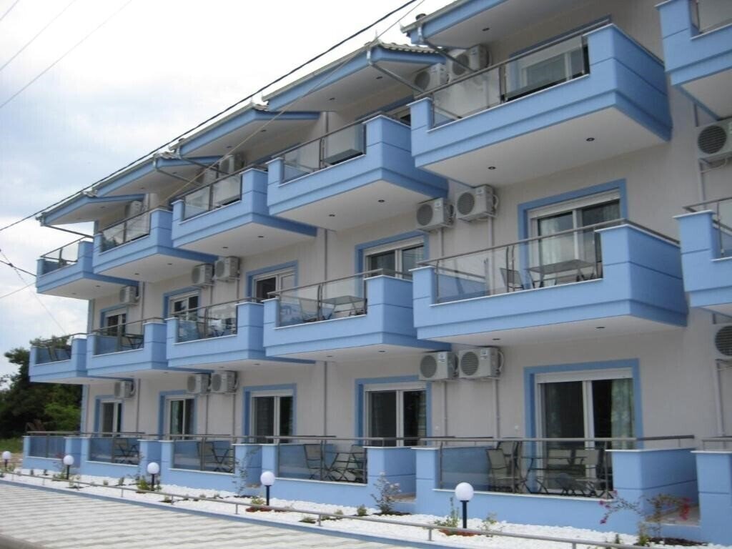 Фото Tetyk Hotel Apts апартаменты