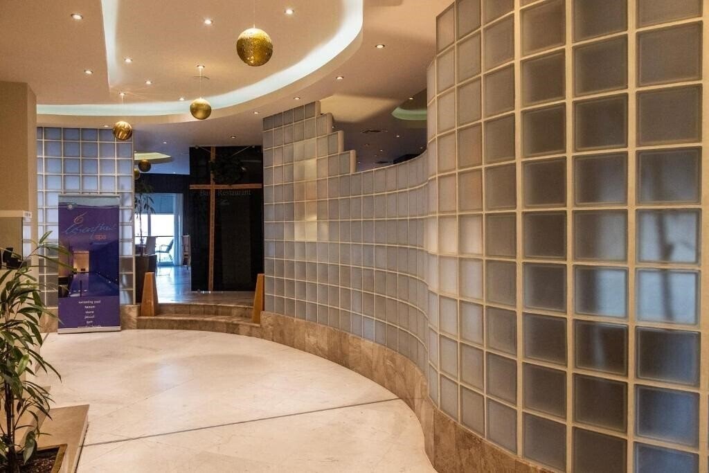 Фотографія Egnatia City Hotel & Spa 4*