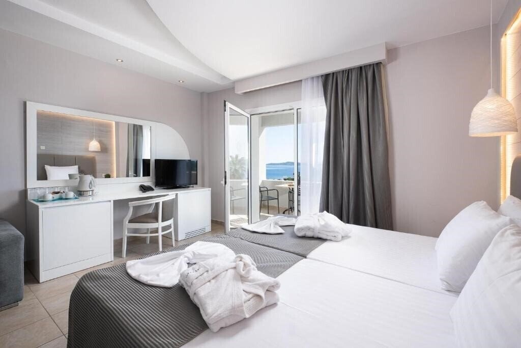 Зображення Alexandros Palace 5*