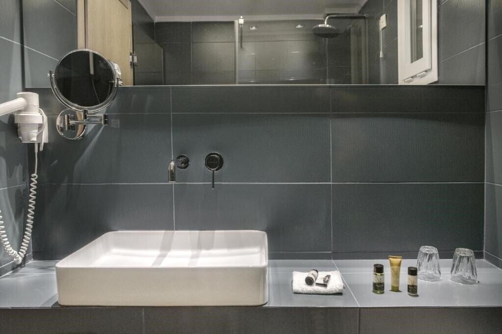 Фото Pyrgos Hotel 2*