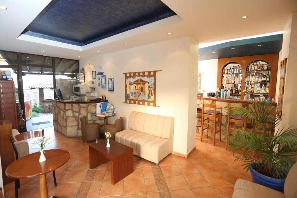 Изображение Zeus Hotel 2*
