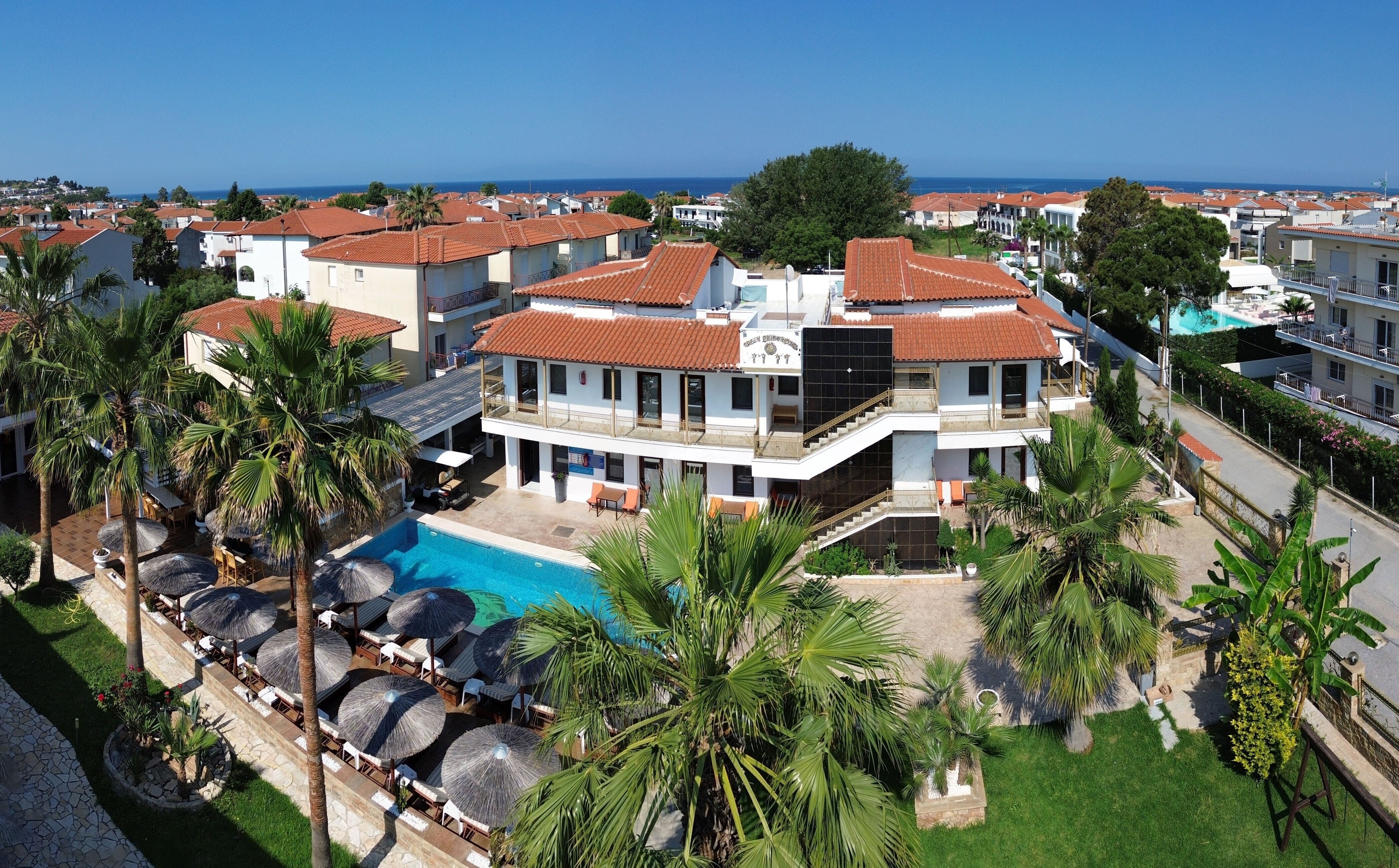 Отель Evlogia Hotel Seafront & Annex by Greek Pride 3*