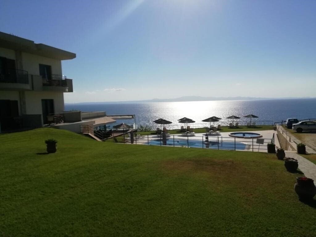 Отель Aegean Blue Studios 3*