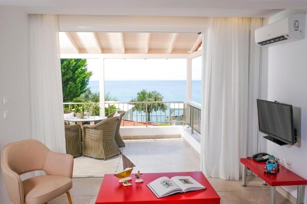 Изображение Acrotel Athena Villa 4*