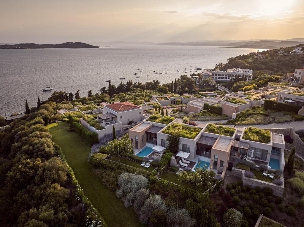 Готель Eagles Villas 5*
