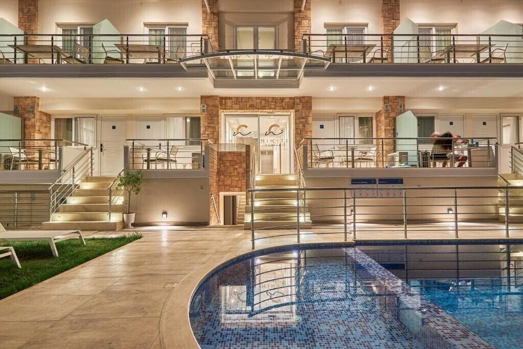 Готель Nikiti Comfort Apart Hotel апартаменты