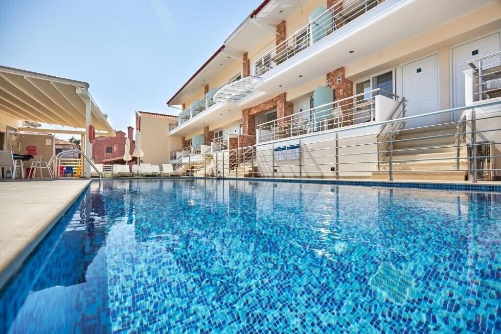 Картинка Nikiti Comfort Apart Hotel апартаменты