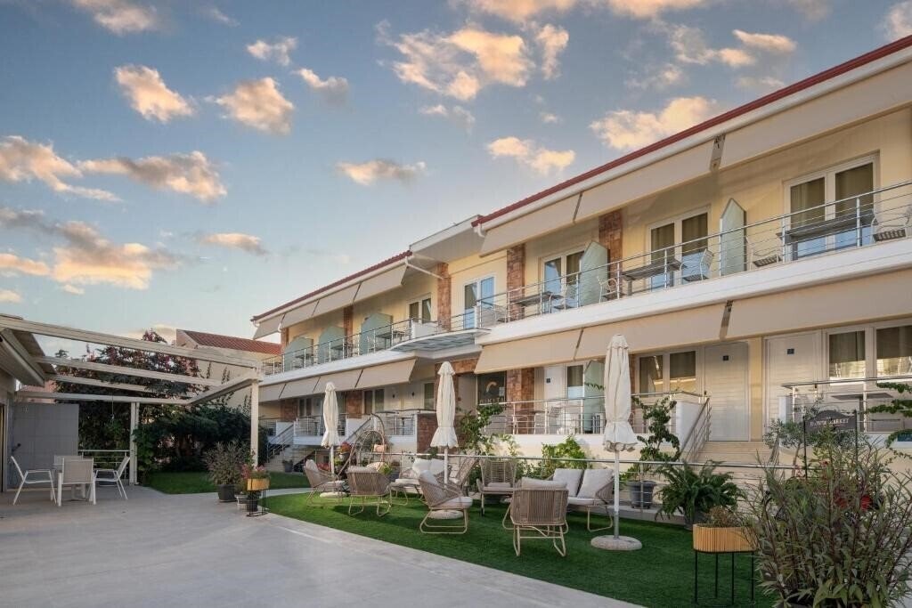 Картинка Nikiti Comfort Apart Hotel апартаменты