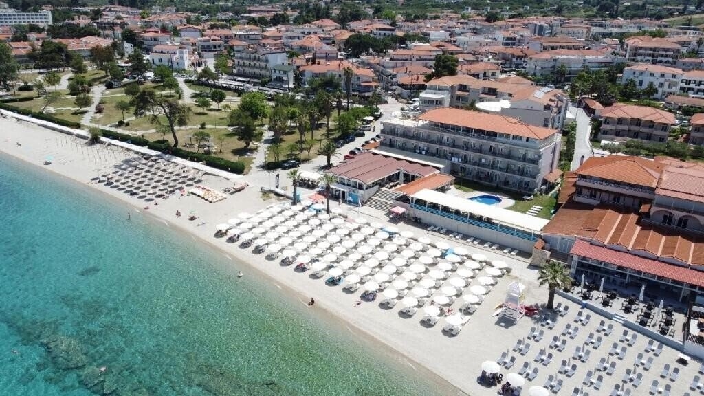 Отель Grandotel Hanioti 4*