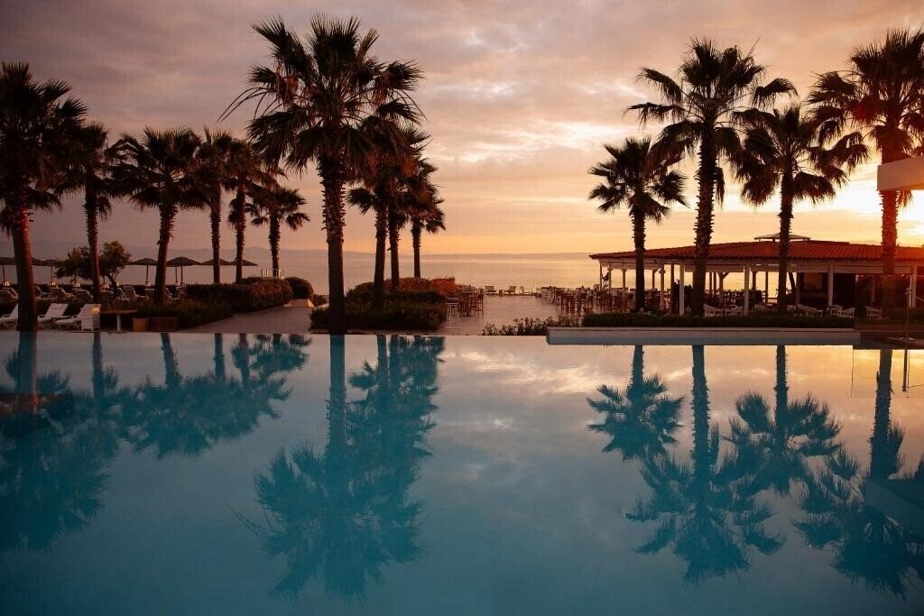 Фото Domes Noruz Kassandra (ex. Grecotel Margo Bay & Club Turquoise) 5*