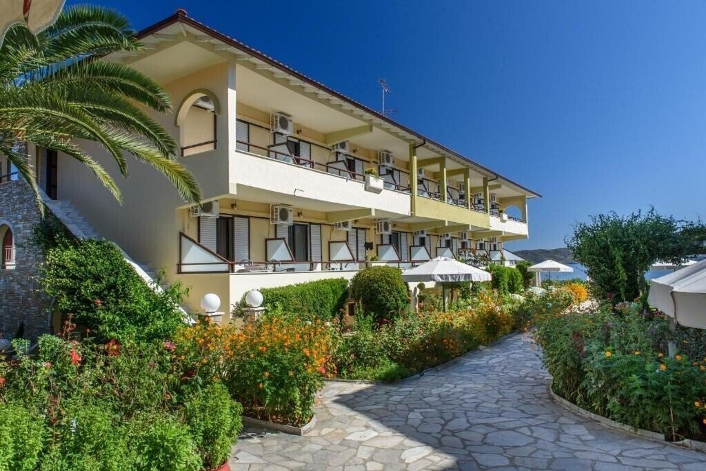 Отель Sunrise Ammouliani 3*