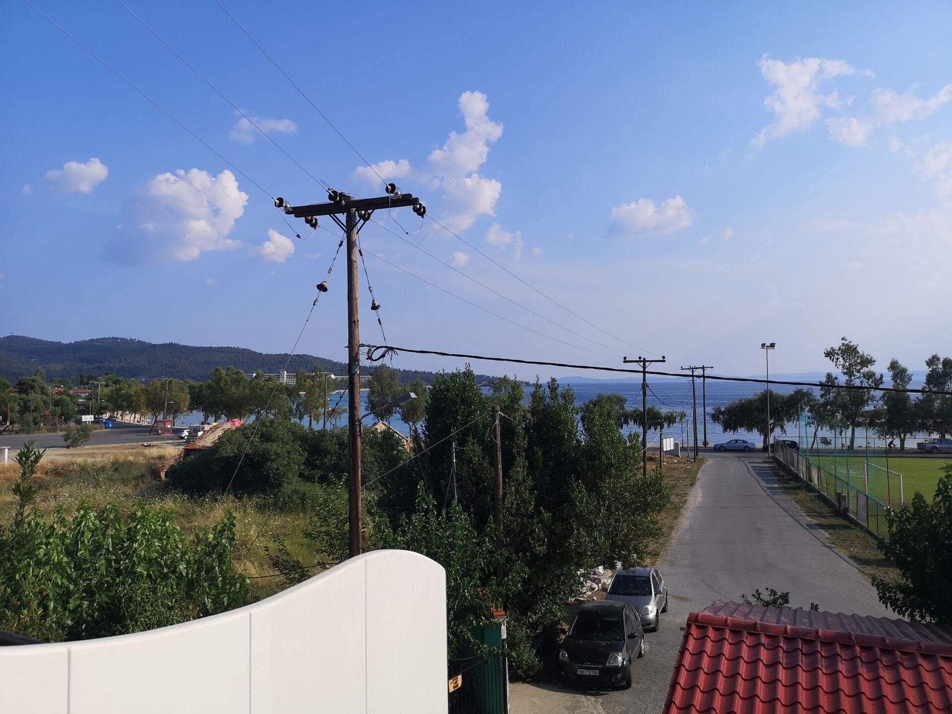 Фото Gyalos Beach Front Aparthotel 3*