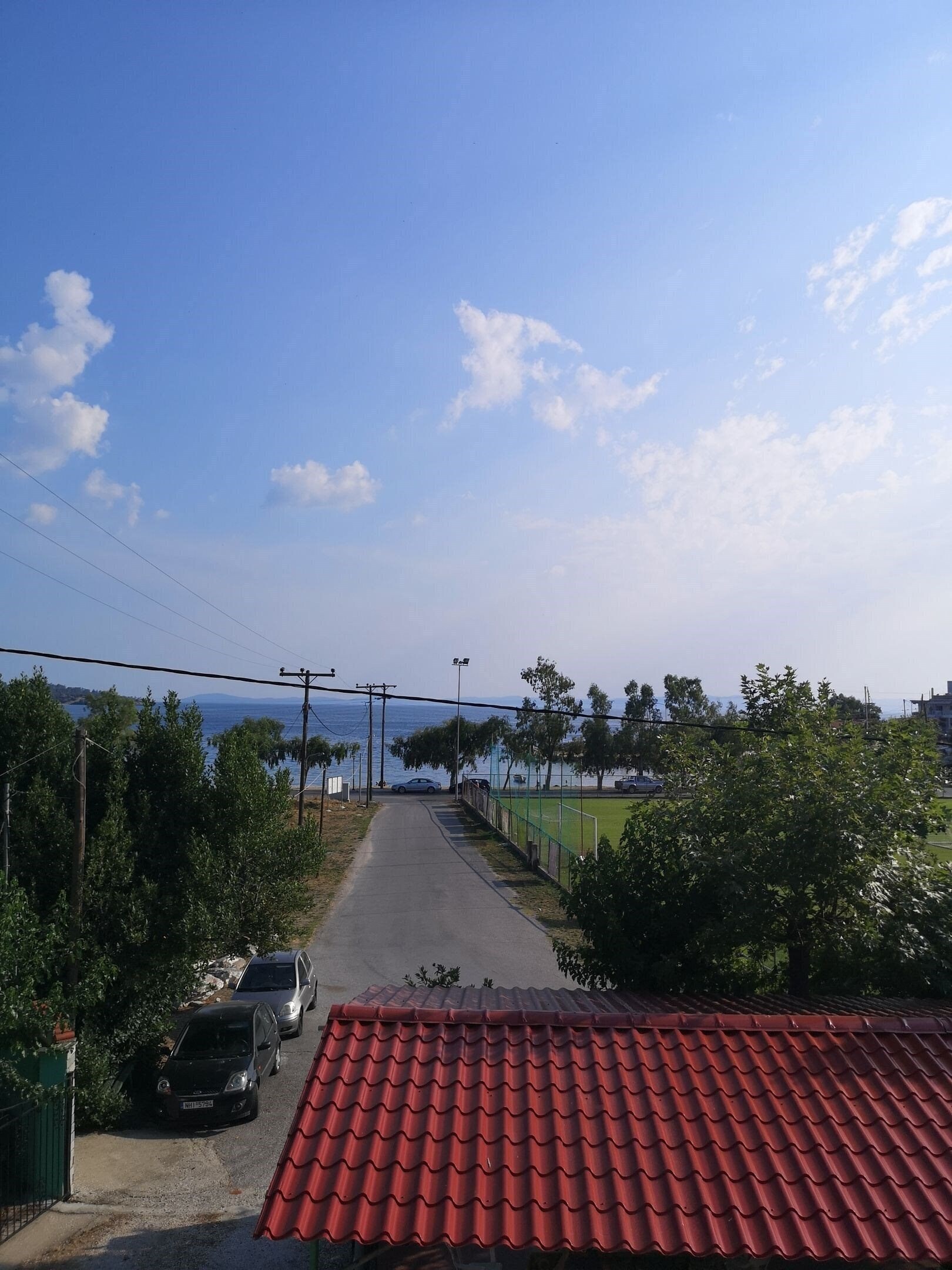 Фотография Gyalos Beach Front Aparthotel 3*