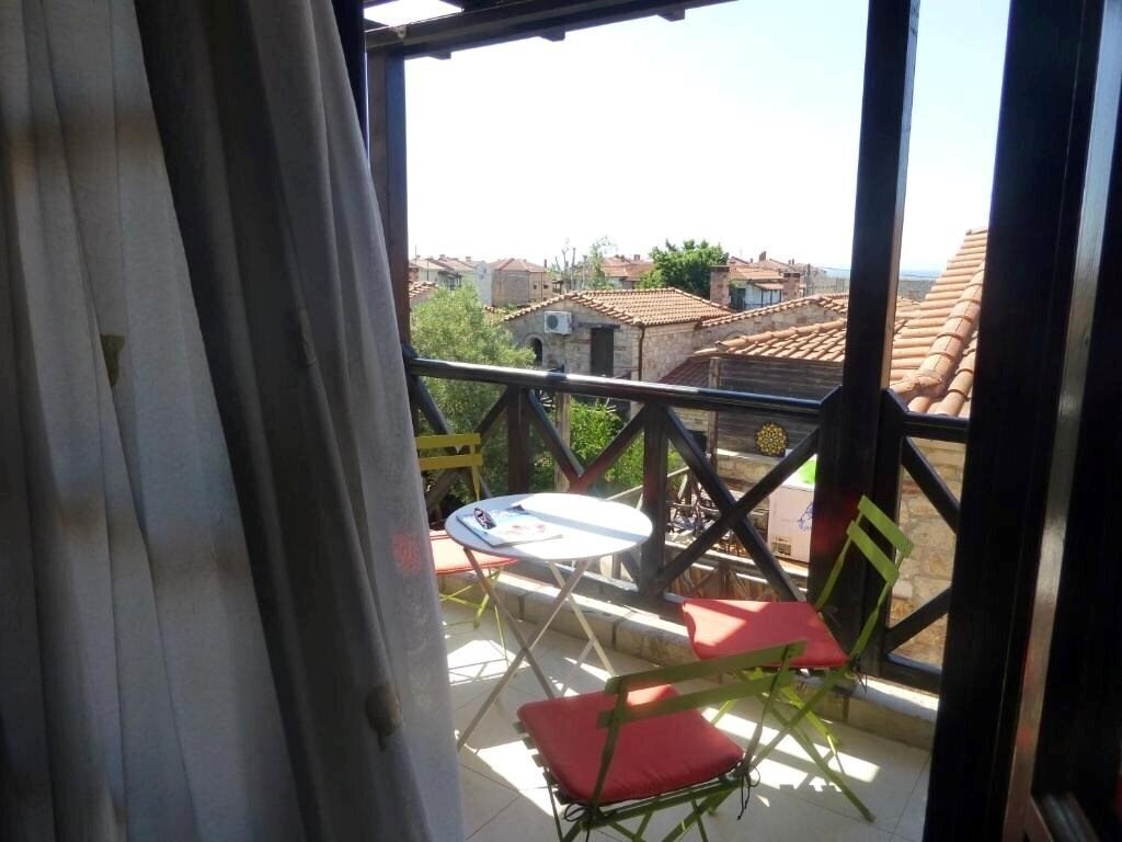 Отель Pavloudis Apartments 3*