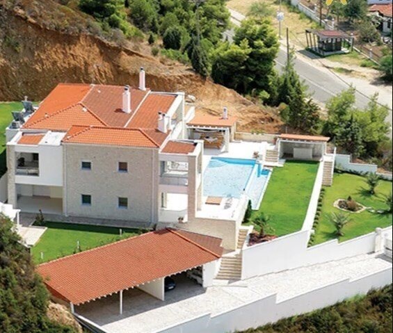 Фото Dina in Nea Skioni Villa 3*