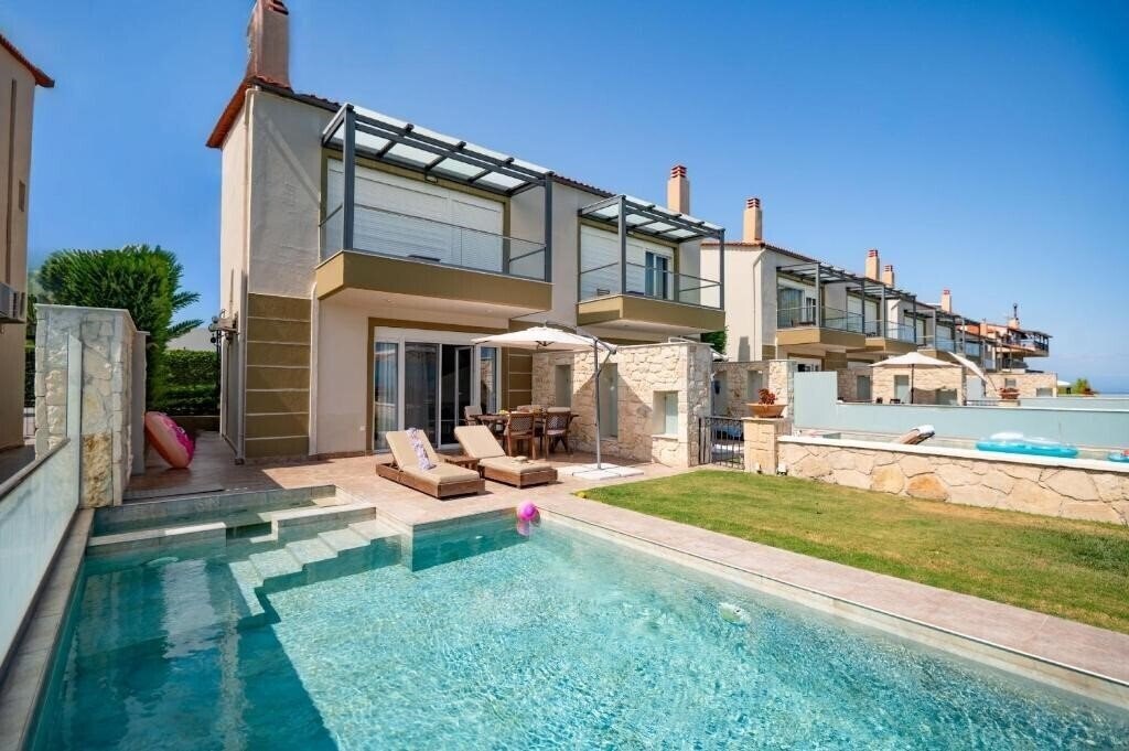 Готель Sunny Villa Dio 4*