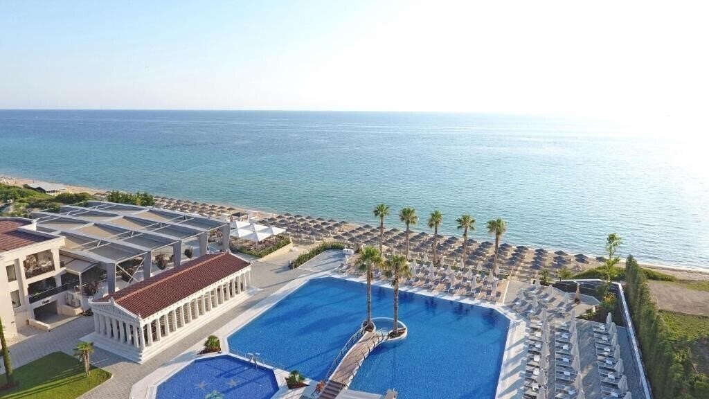 Готель Potidea Palace 4*