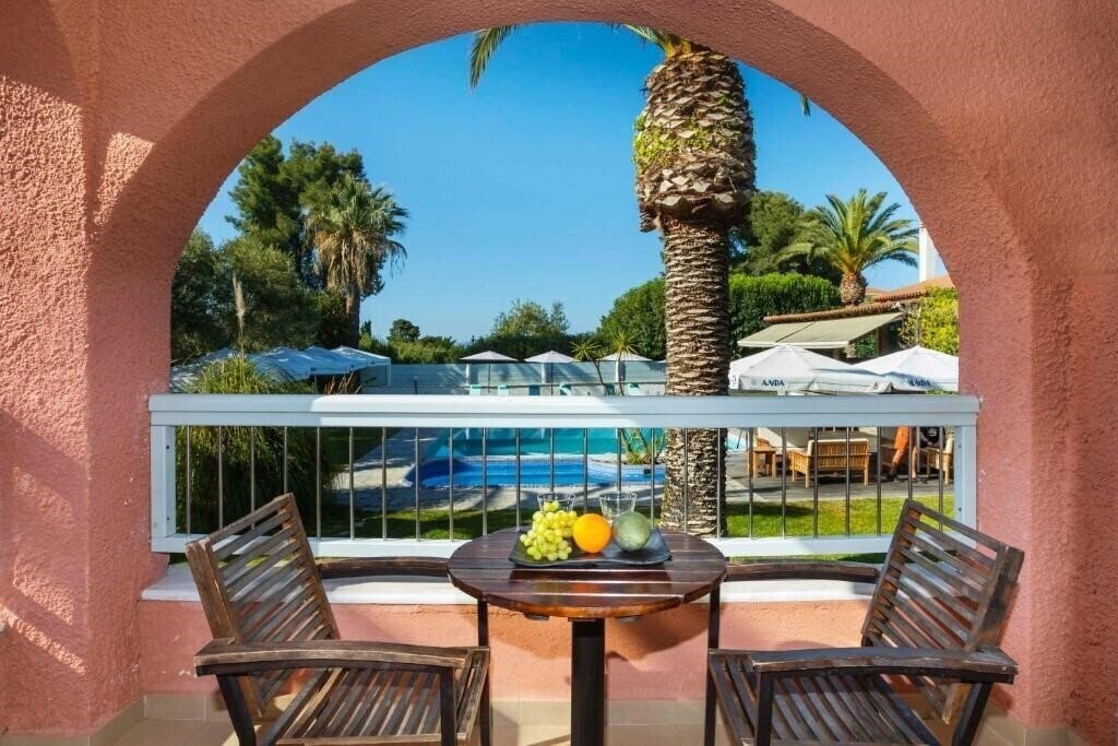 Фото Hotel Hanioti Village & SPA 3*