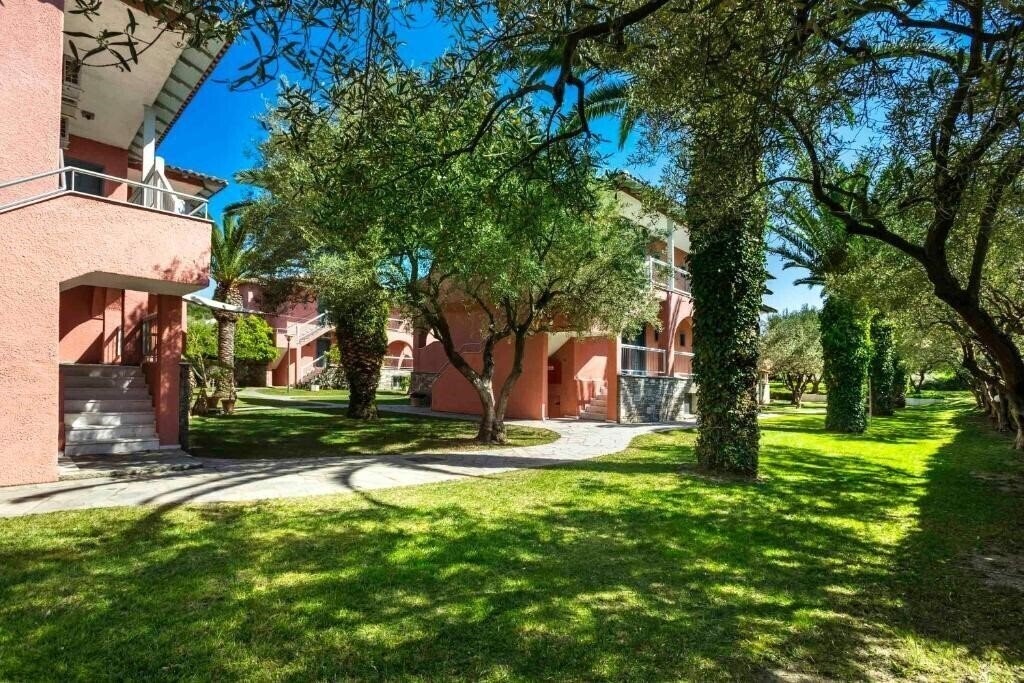 Фотография Hotel Hanioti Village & SPA 3*