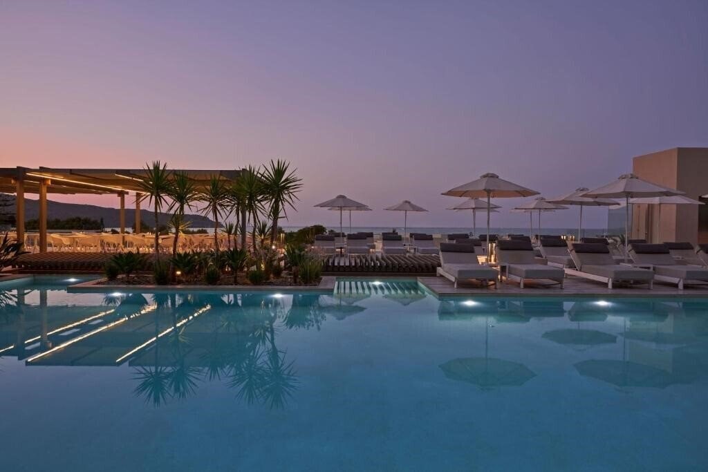 Готель Atlantica Amalthia Beach Resort (Adults Only) 4*
