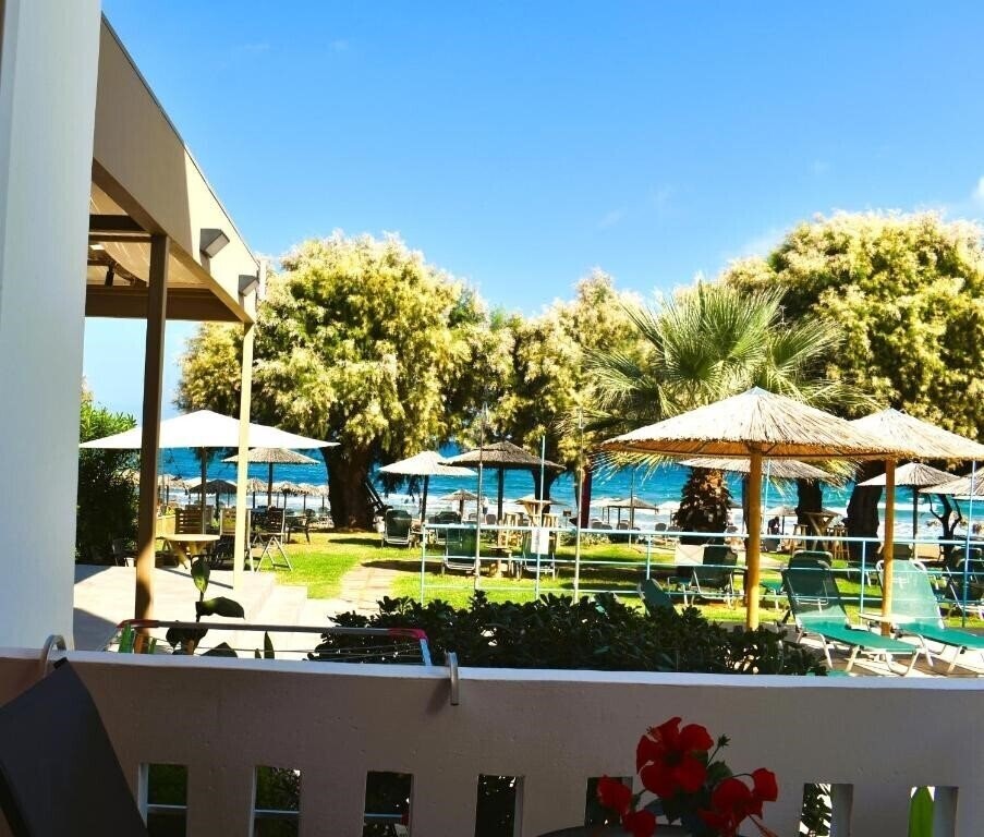 Изображение Eden Beach 3*