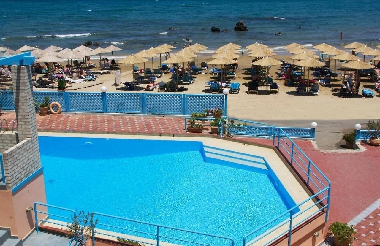 Готель Fereniki Beach Resort & SPA 3*