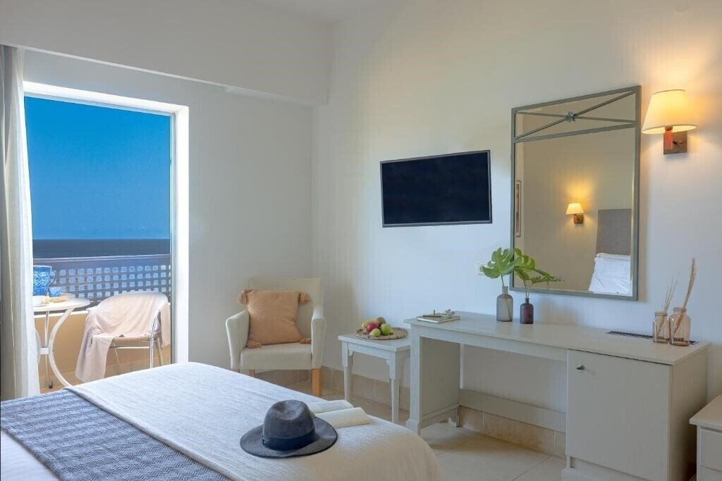 Фотография Giannoulis Santa Marina Beach 4*