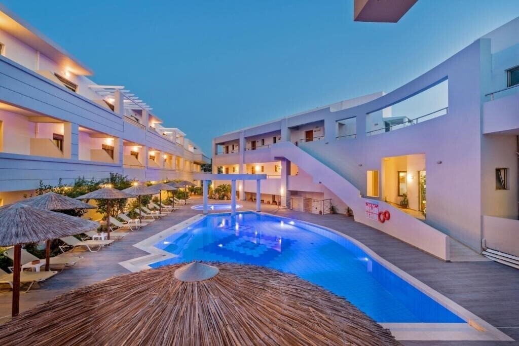 Готель Delfina Boutique (ex. Delfina Art Hotel) 3*