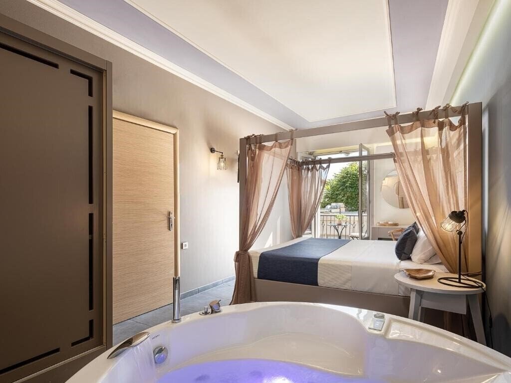 Готель Elia Potie Apartments 4*