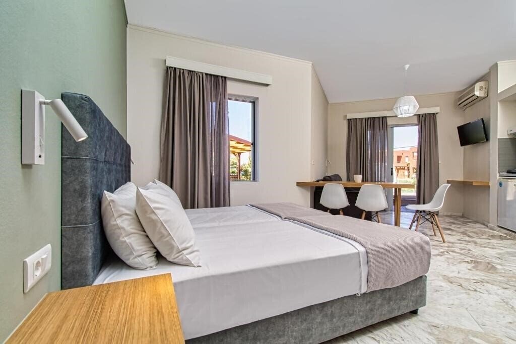 Фото Oliva Hotel Maleme 3*