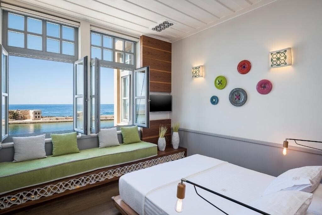 Изображение Ambassador Residence Boutique Hotel 5*