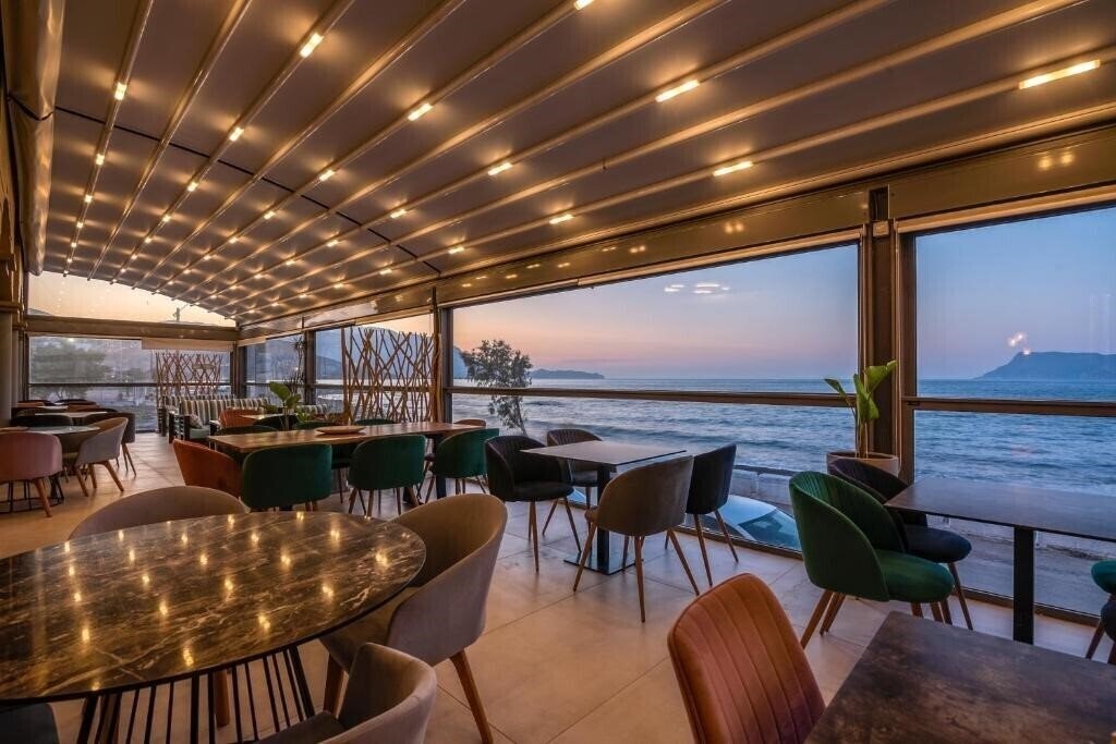 Фото Christina Beach Hotel Kissamos 2*