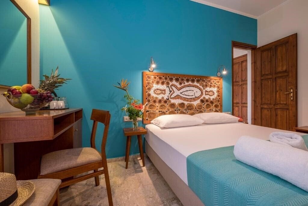 Фото Aris Boutique Hotel 2*