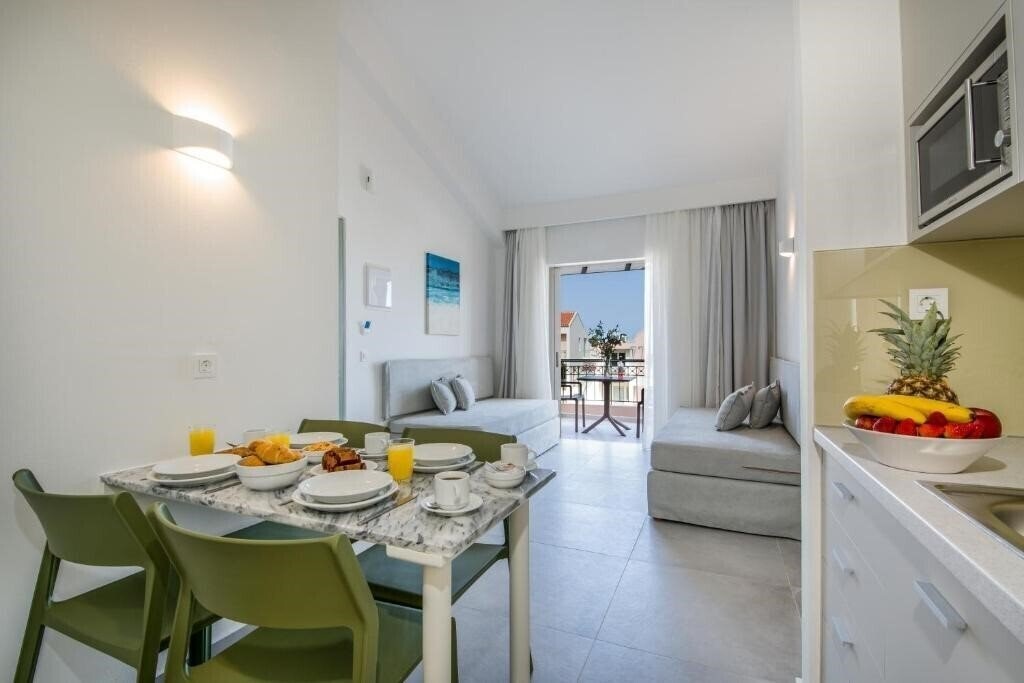 Зображення Lotus Hotel Apartments 4*