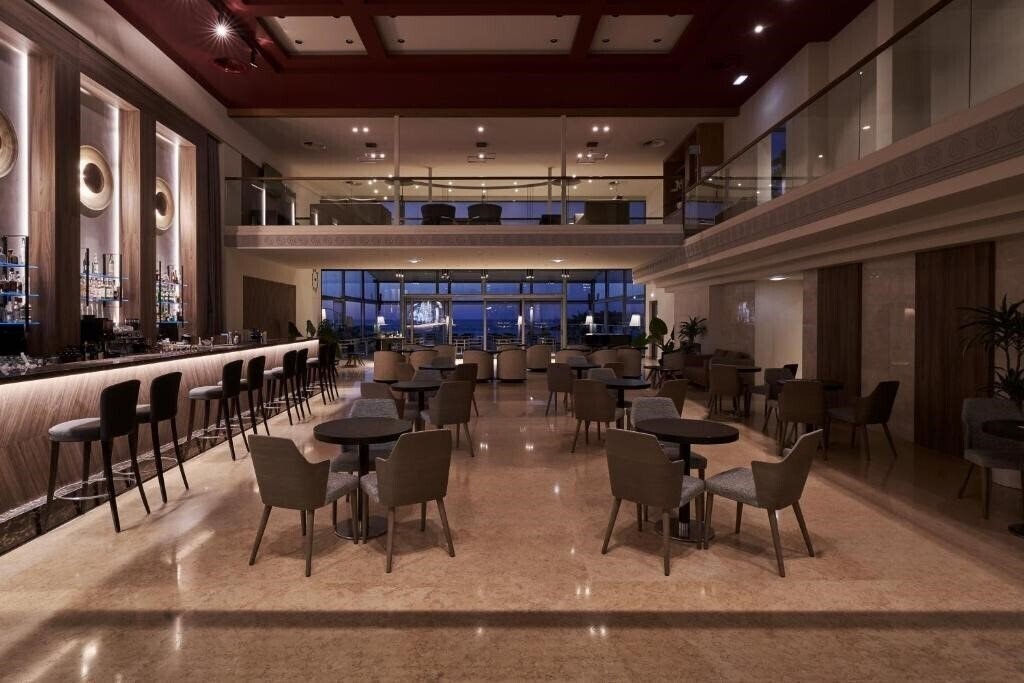 Фотография Atlantica Kalliston Resort 5*