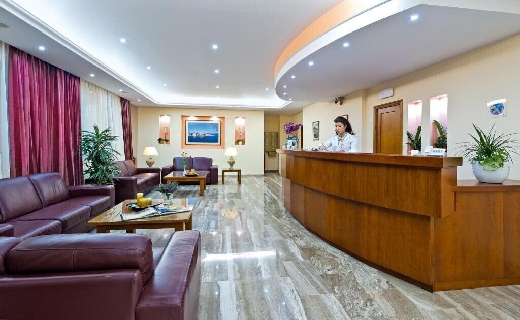 Картинка Nefeli Hotel 2*
