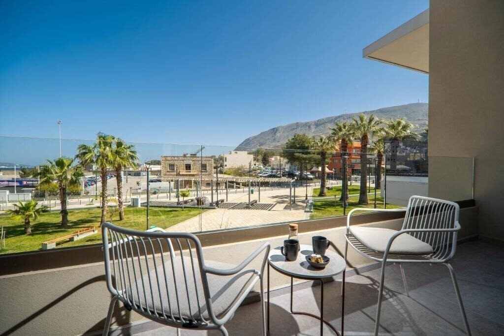 Фотографія Oniros Residences 3*