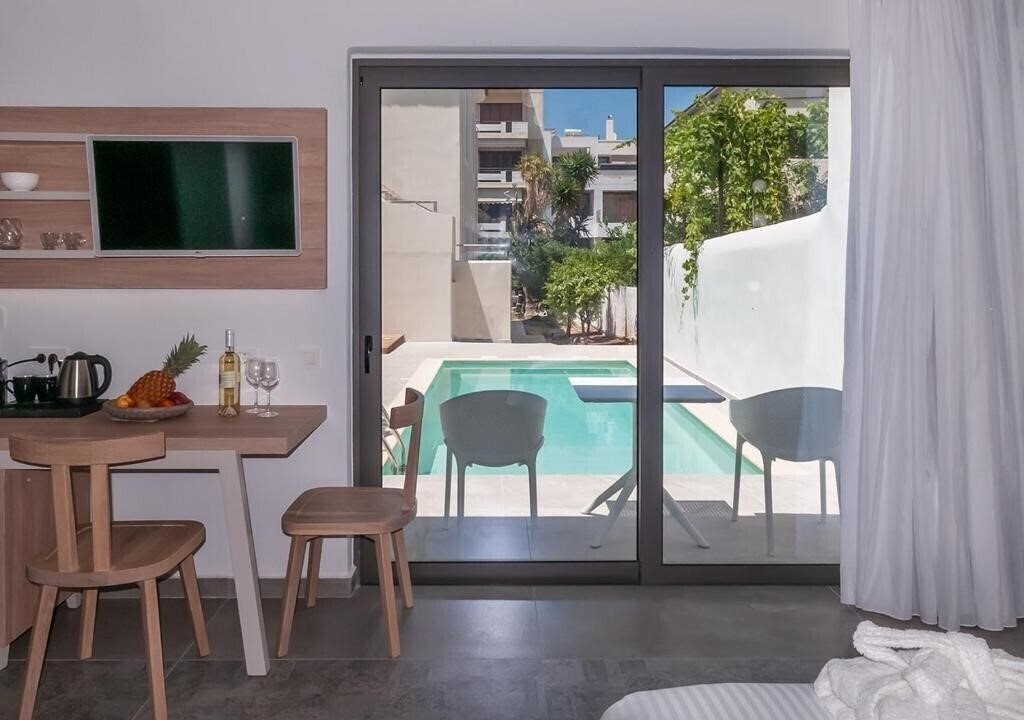 Фотография Epavli Boutique Hotel + 3*