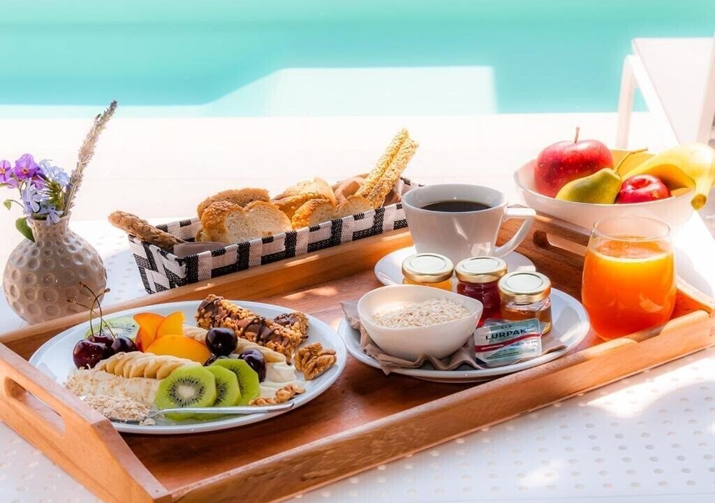 Изображение Epavli Boutique Hotel + 3*