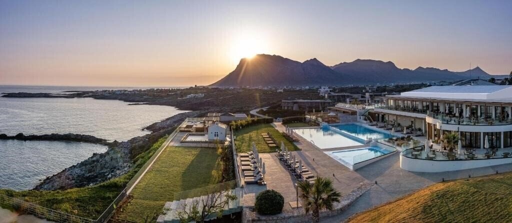 Фотография Aulus Chania Resort, Curio Collection by Hilton 5*