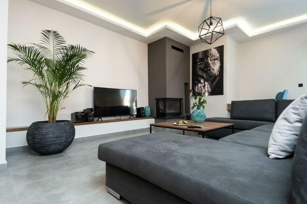 Отель Cattleya Luxury Apartment 4*