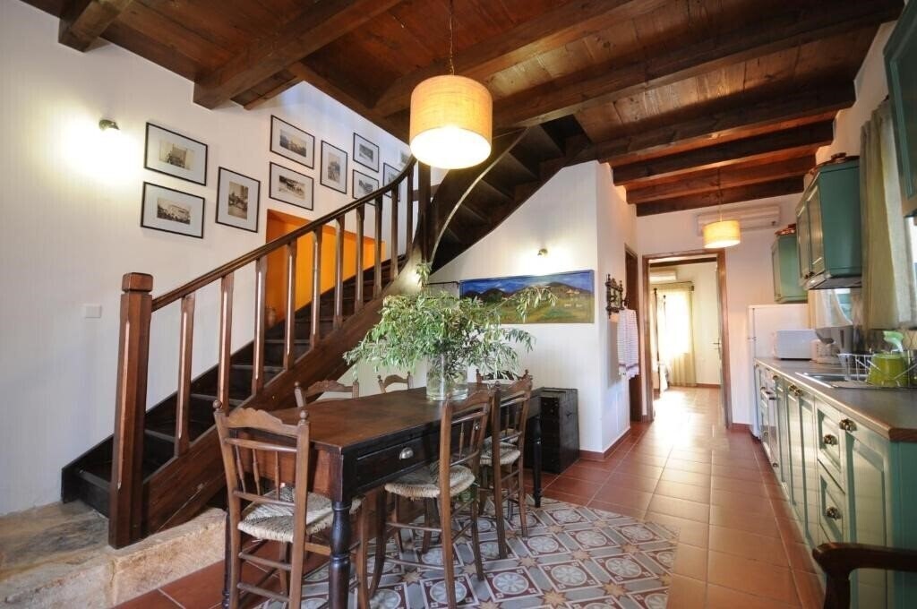 Готель Metohi Georgila 4*