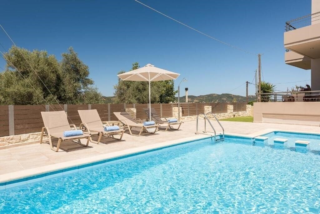 Фотография Neaira Villas Chania 4*