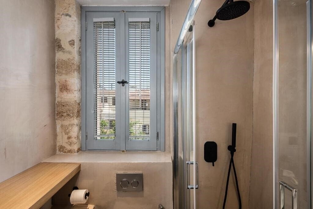 Картинка Aoria Estate Old Port 4*