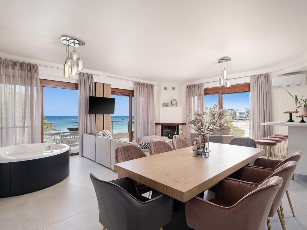 Готель Elia Seaside 4*