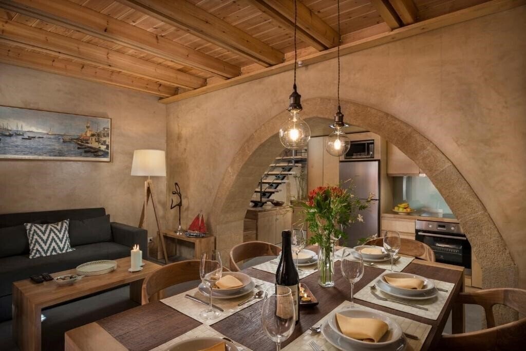 Изображение Neoria Houses 4*